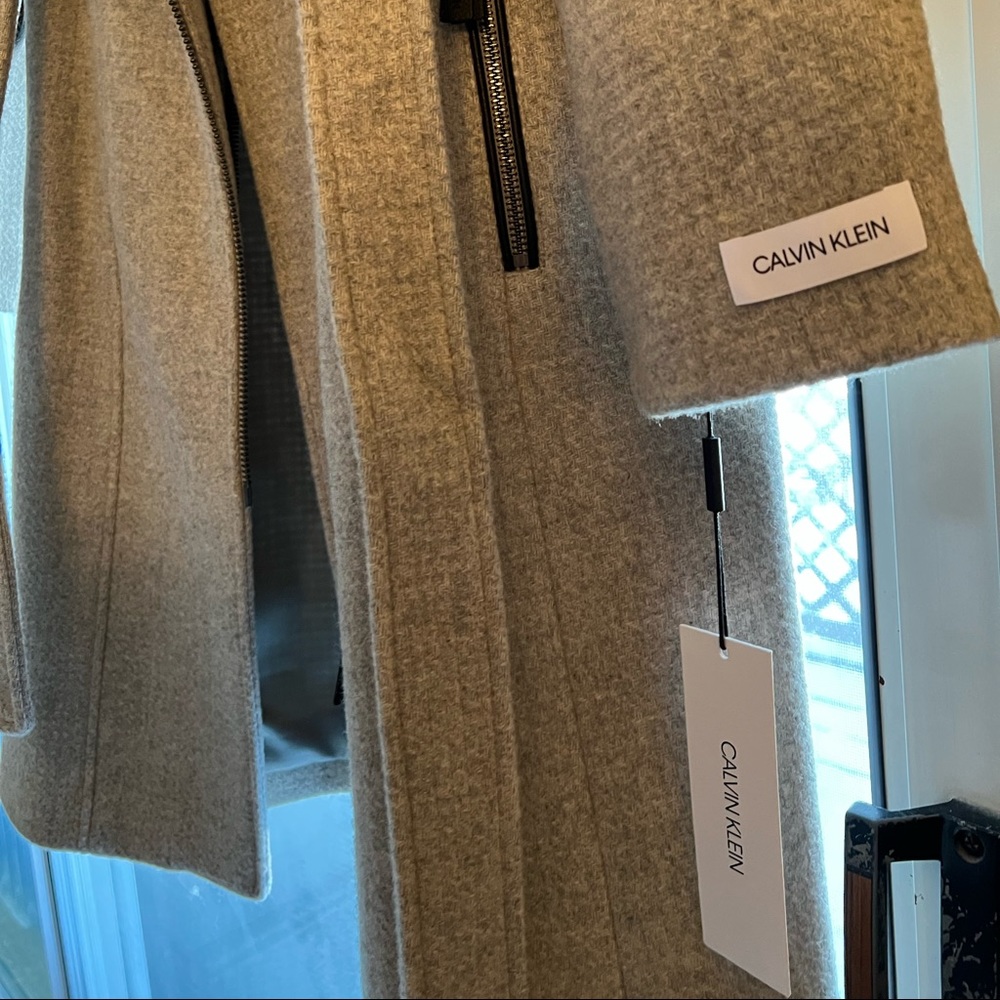 Calvin Klein jacket - Picture 6 of 7